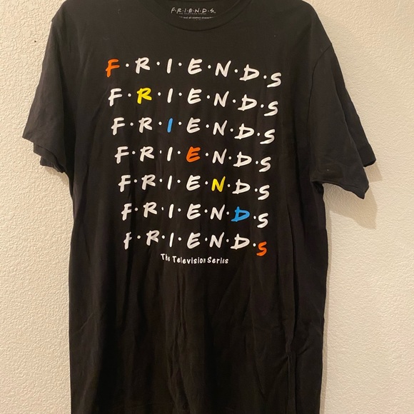 Other - 💛3/$15 Mens Friends t-shirt